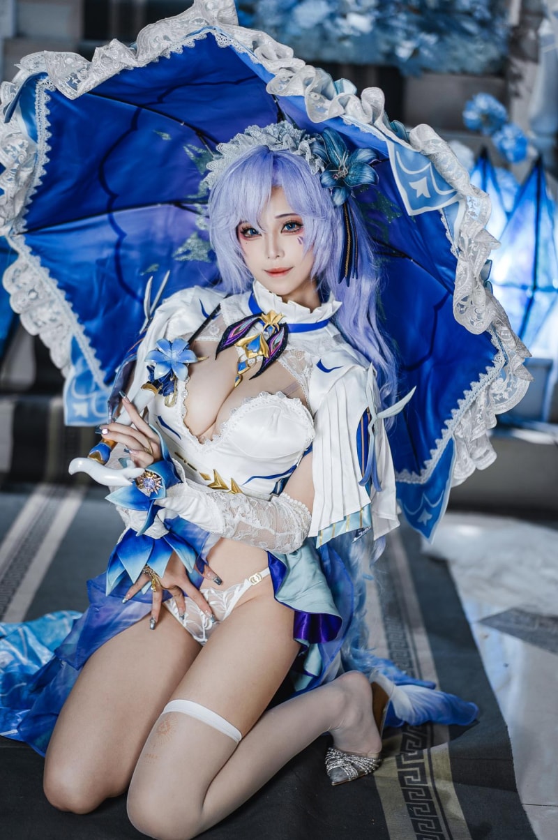 蜜汁猫裘 鸣潮 坎特蕾拉视图欣赏