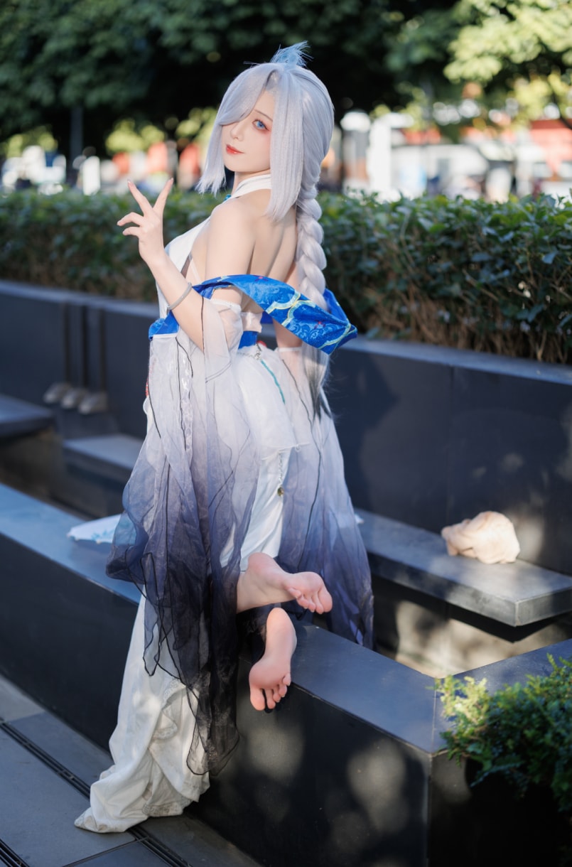 封疆疆v 申鹤场照新版作品