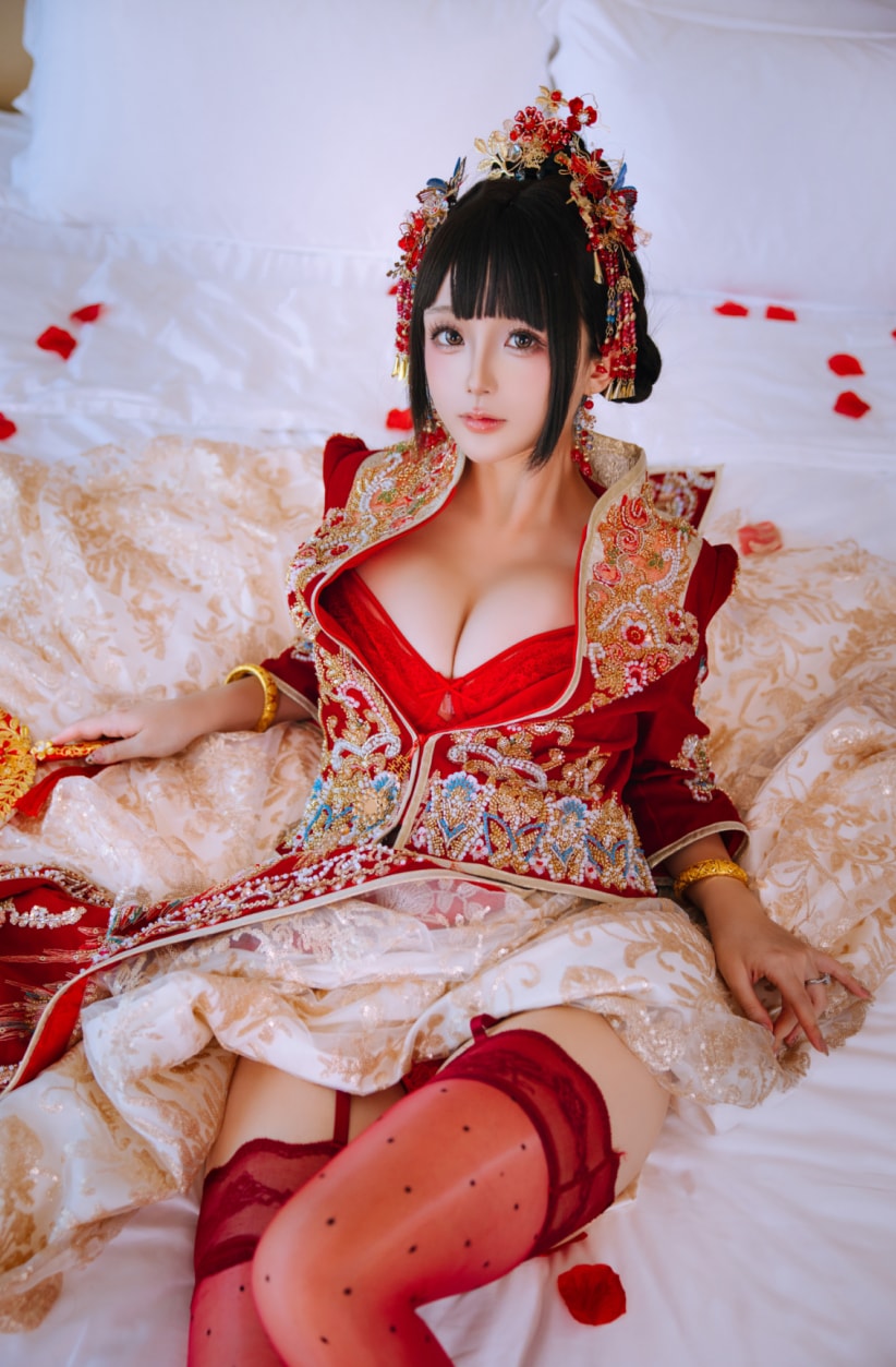 日奈娇 洞房花烛图片欣赏