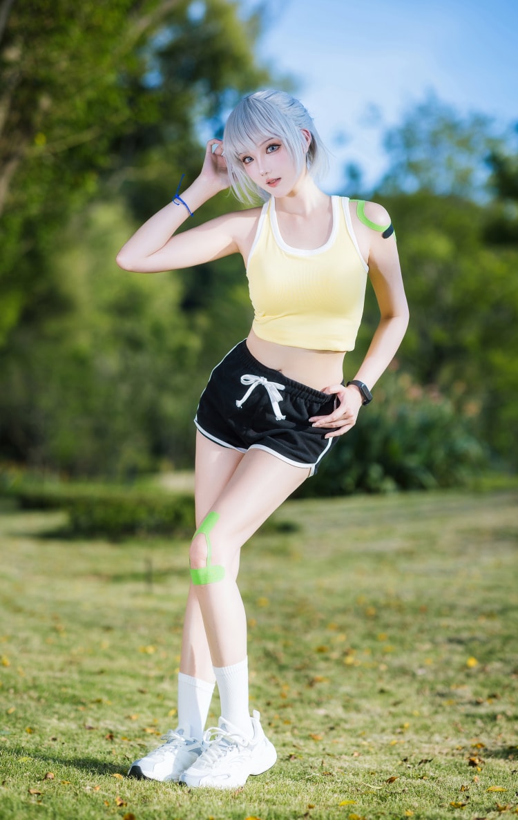 瓜希酱 灵笼-白月魁运动服图片作品欣赏