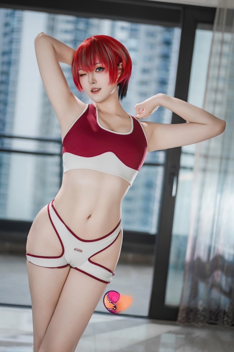 Natsuko夏夏子 – GQuuuuuuX 玛秋图片作品下载