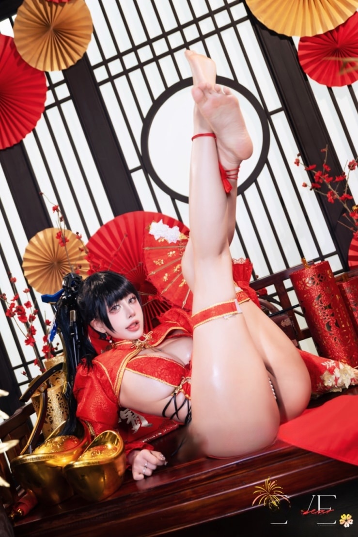 Byoru Eve New Year Qipao作品图片未删减