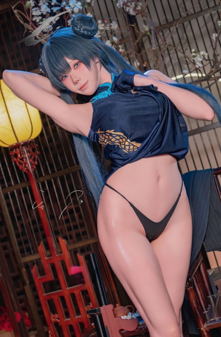 咬一口兔娘 2026年4月作品『碧蓝档案龙华妃咲』图片集欣赏