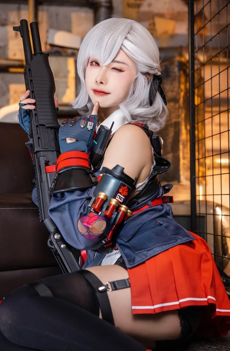 Momoko葵葵 塞布丽娜图片作品分享