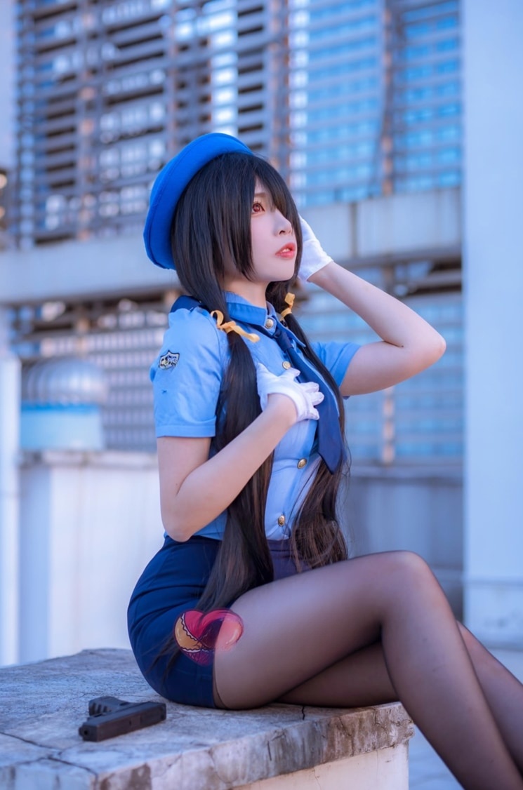 二佐Nisa – 约会大作战 狂三 女警cos作品欣赏