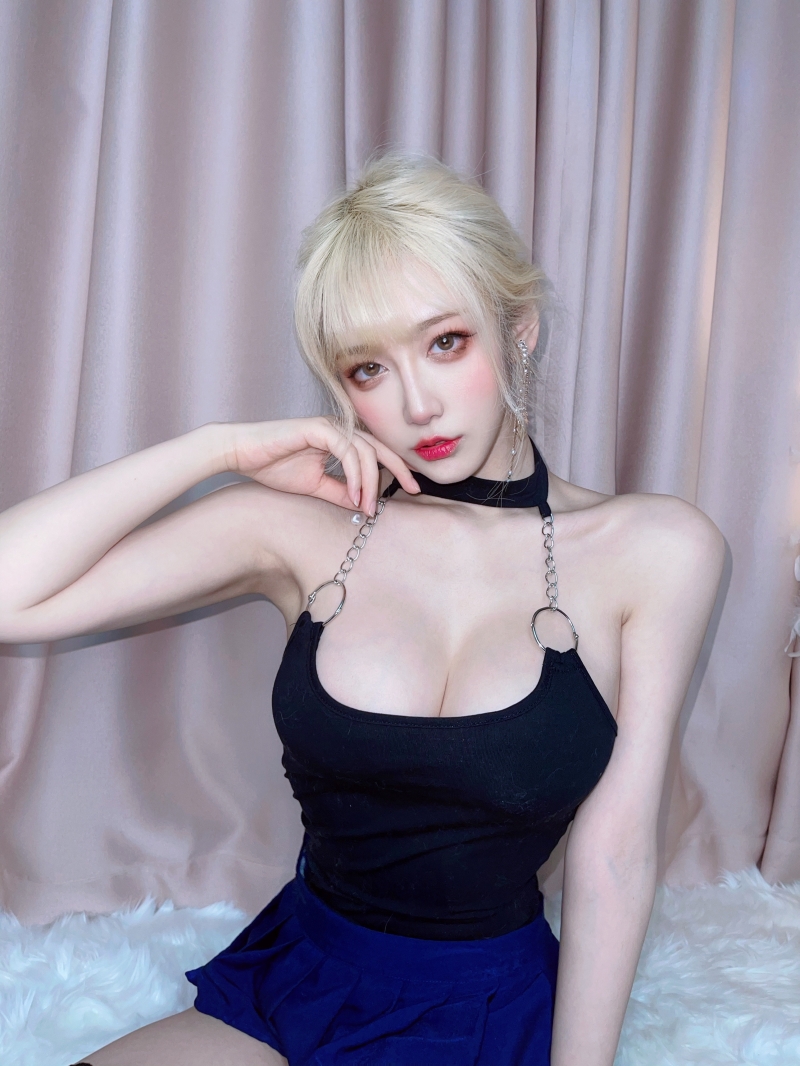 啾小妍Dee<span class=