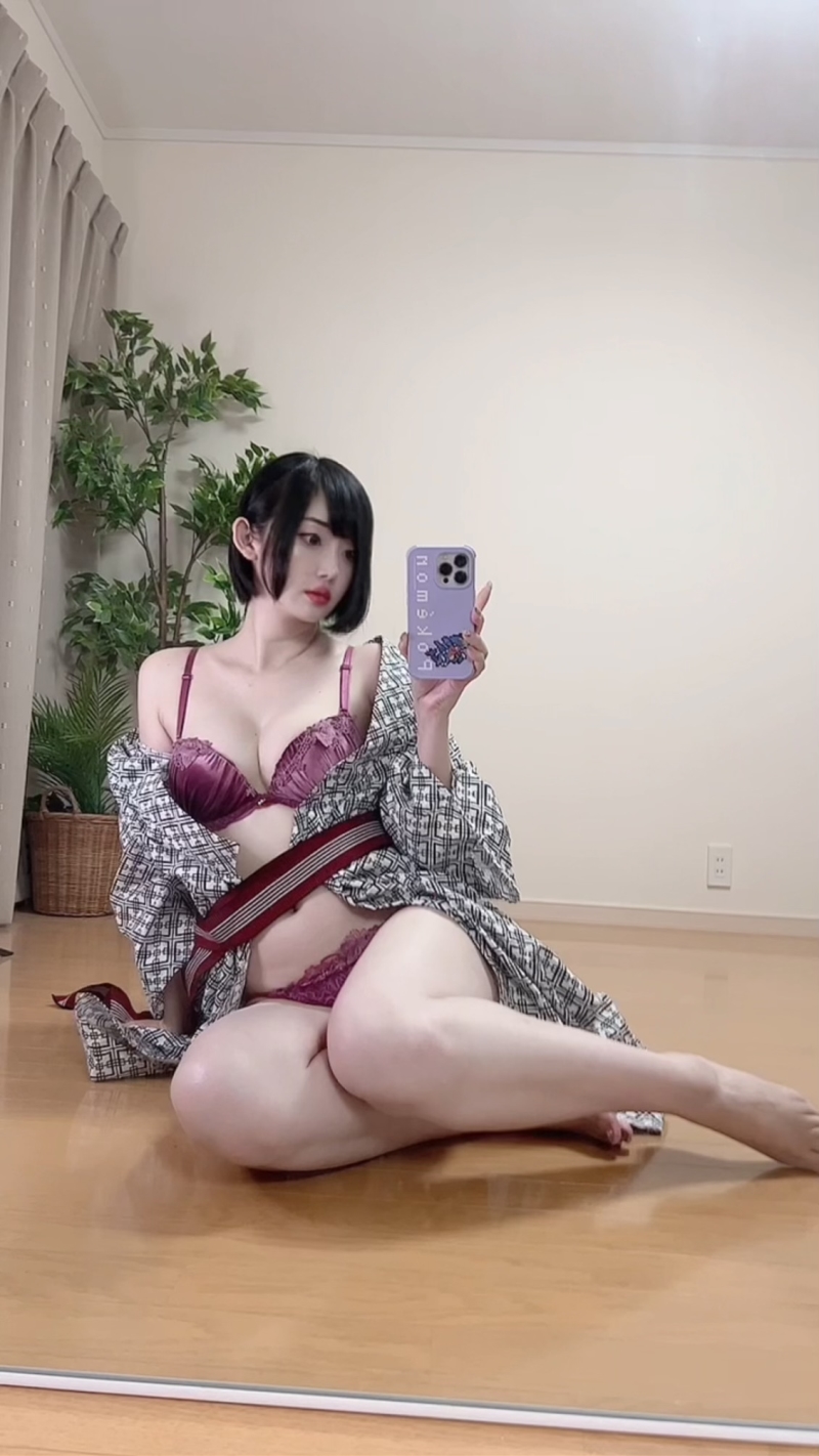 ちゃもの 82520 美脚日记 4月份fantia订阅【86P-8V2.78GB】 ちゃもの 82520 美脚日记 4月份fantia订阅【86P-8V2.78GB】